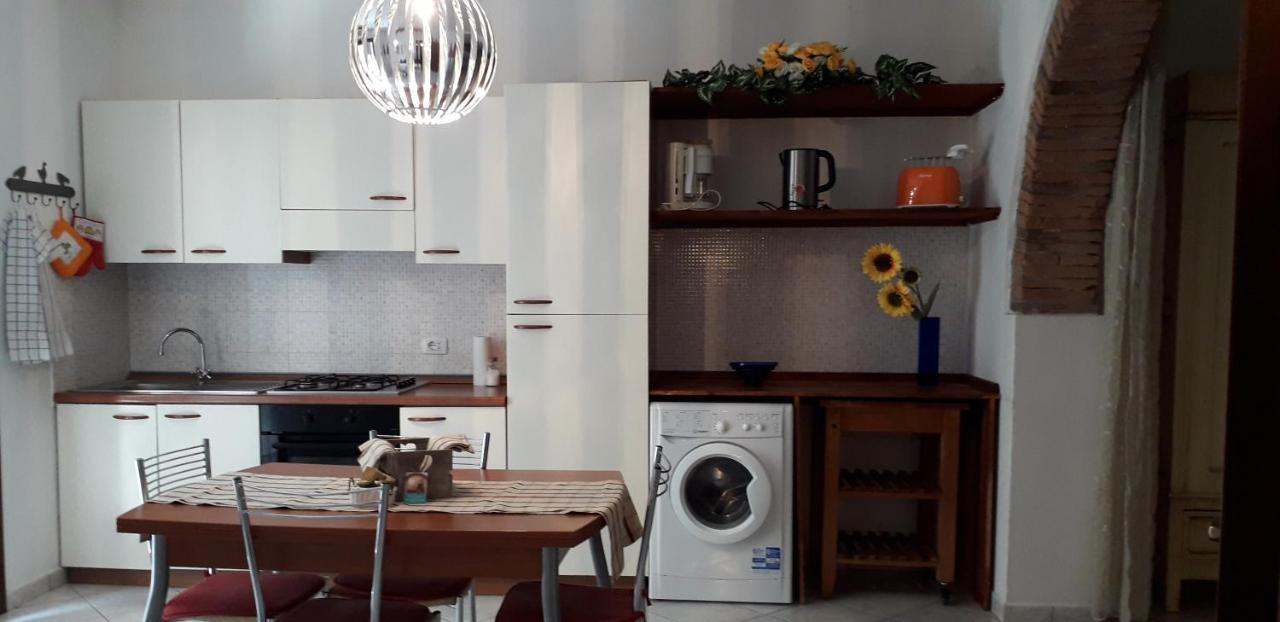 Happy Flat Vila Riparbella Exterior foto