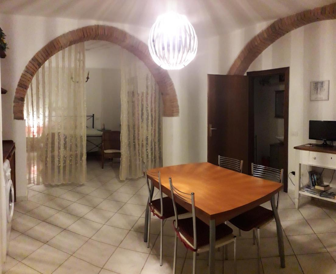 Happy Flat Vila Riparbella Exterior foto